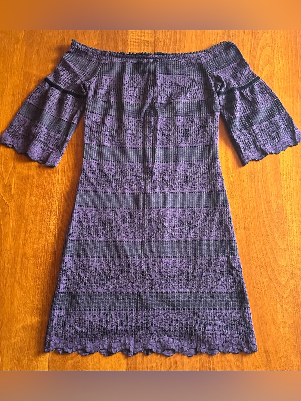White House Black Market•lace off-shoulder dress•0/XS•purple/black•bell•striped